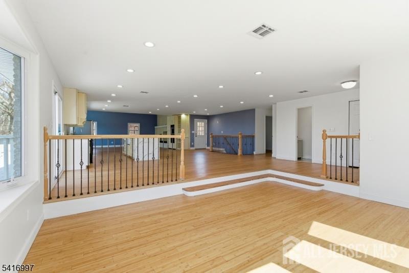 2 Rossi Drive Clinton, NJ 08809 - Photo 13 of 73