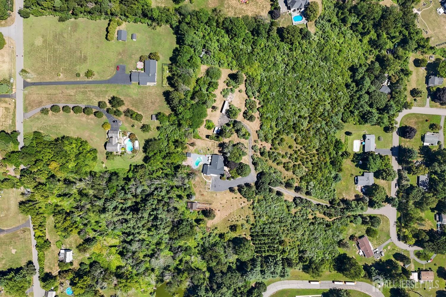 2 Rossi Drive Clinton, NJ 08809 - Photo 54 of 73