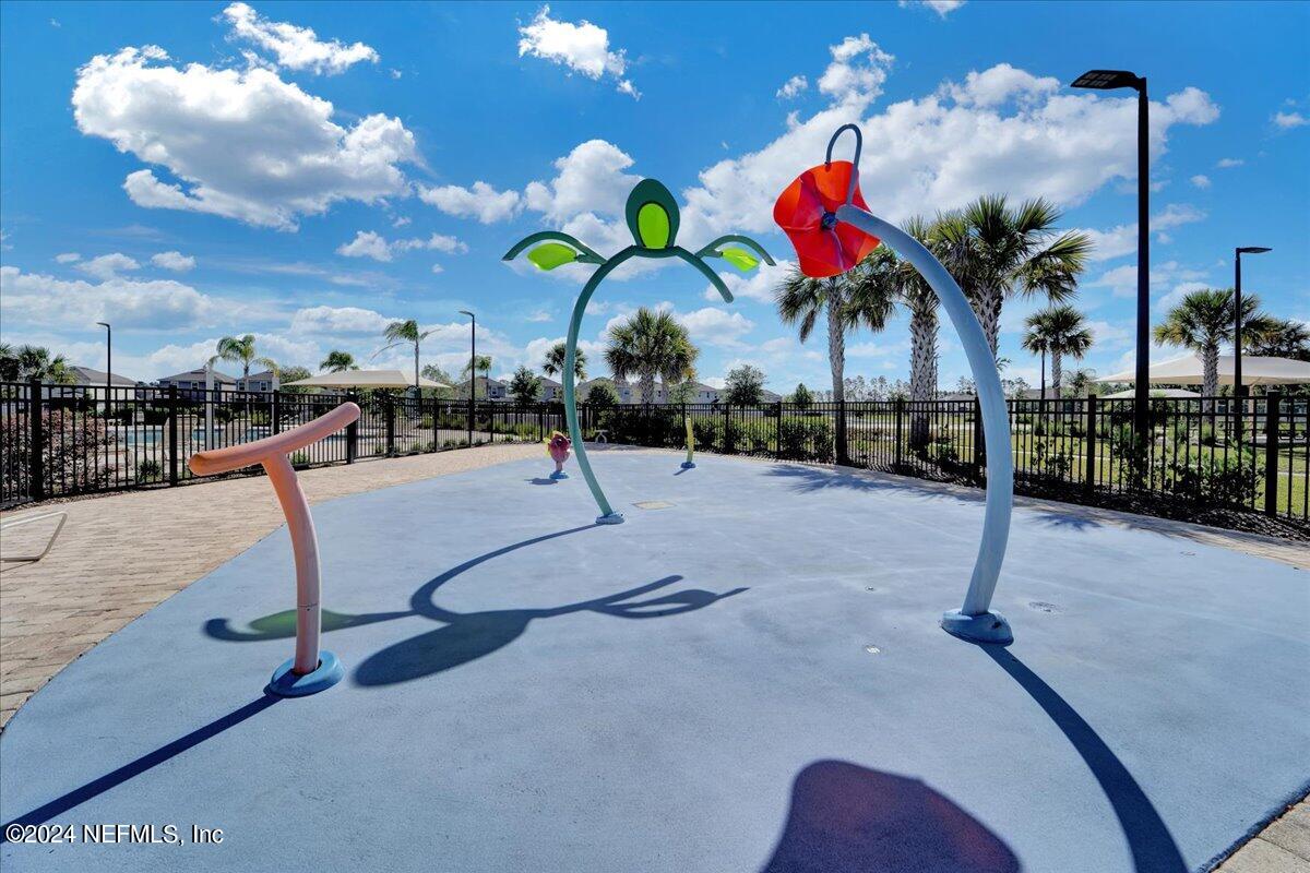 8029 Arctic Fox Road Jacksonville, FL 32222 - Photo 33 of 37 Play ground