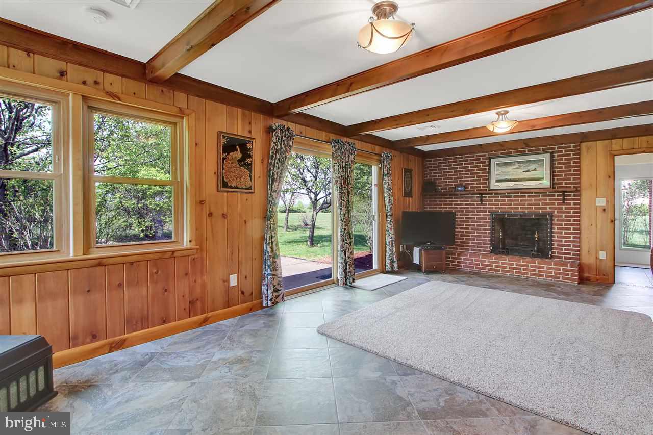 1371 Herrs Ridge Road Gettysburg, PA 17325 - Photo 7 of 25 Gallery Image 7