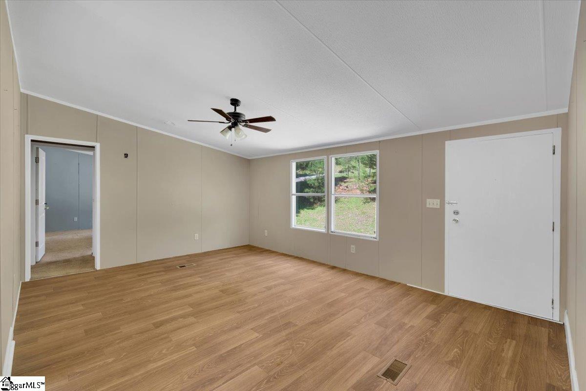 1737 Jameson Road Easley, SC 29640 - Photo 3 of 26 Gallery Image 3