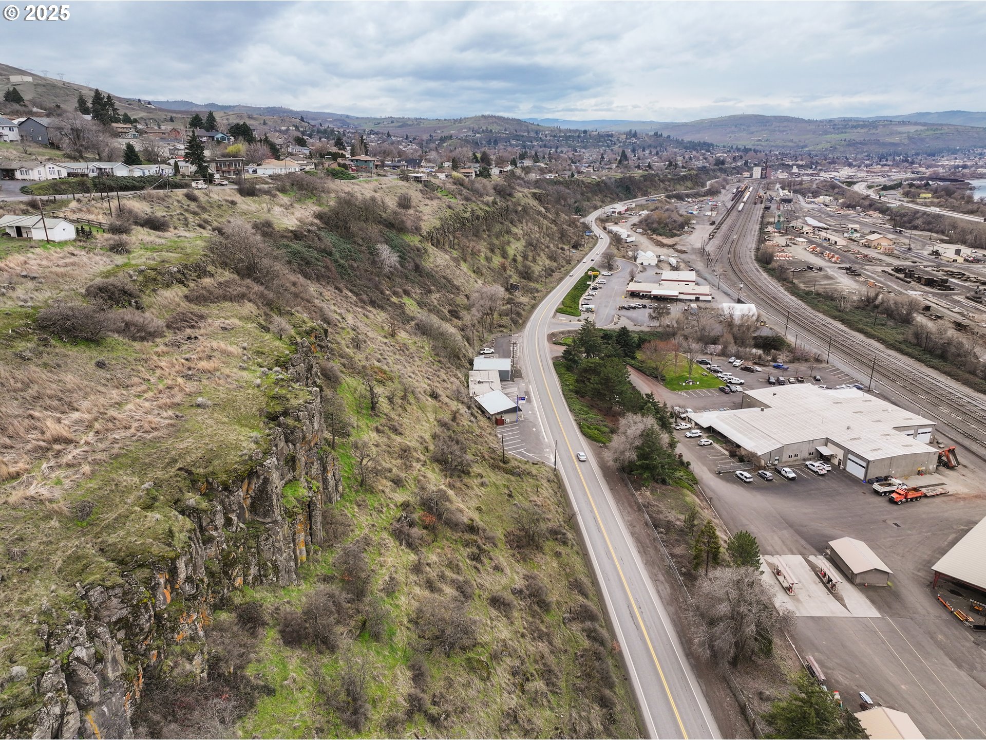 2718 East 2nd Street The Dalles, OR 97058 - Photo 9 of 45 an aerial view of a city