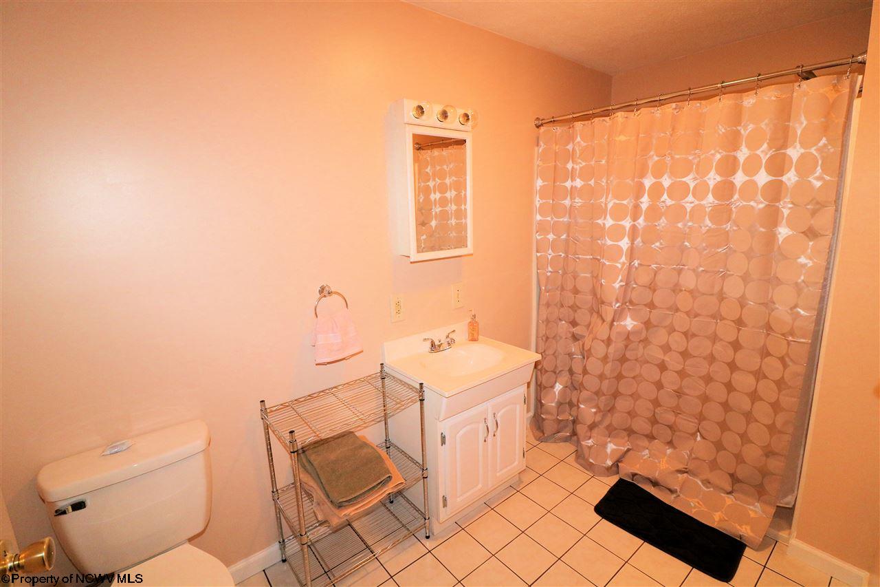 122 Ridenour Street Clarksburg, WV 26301 - Photo 15 of 20 Gallery Image 15