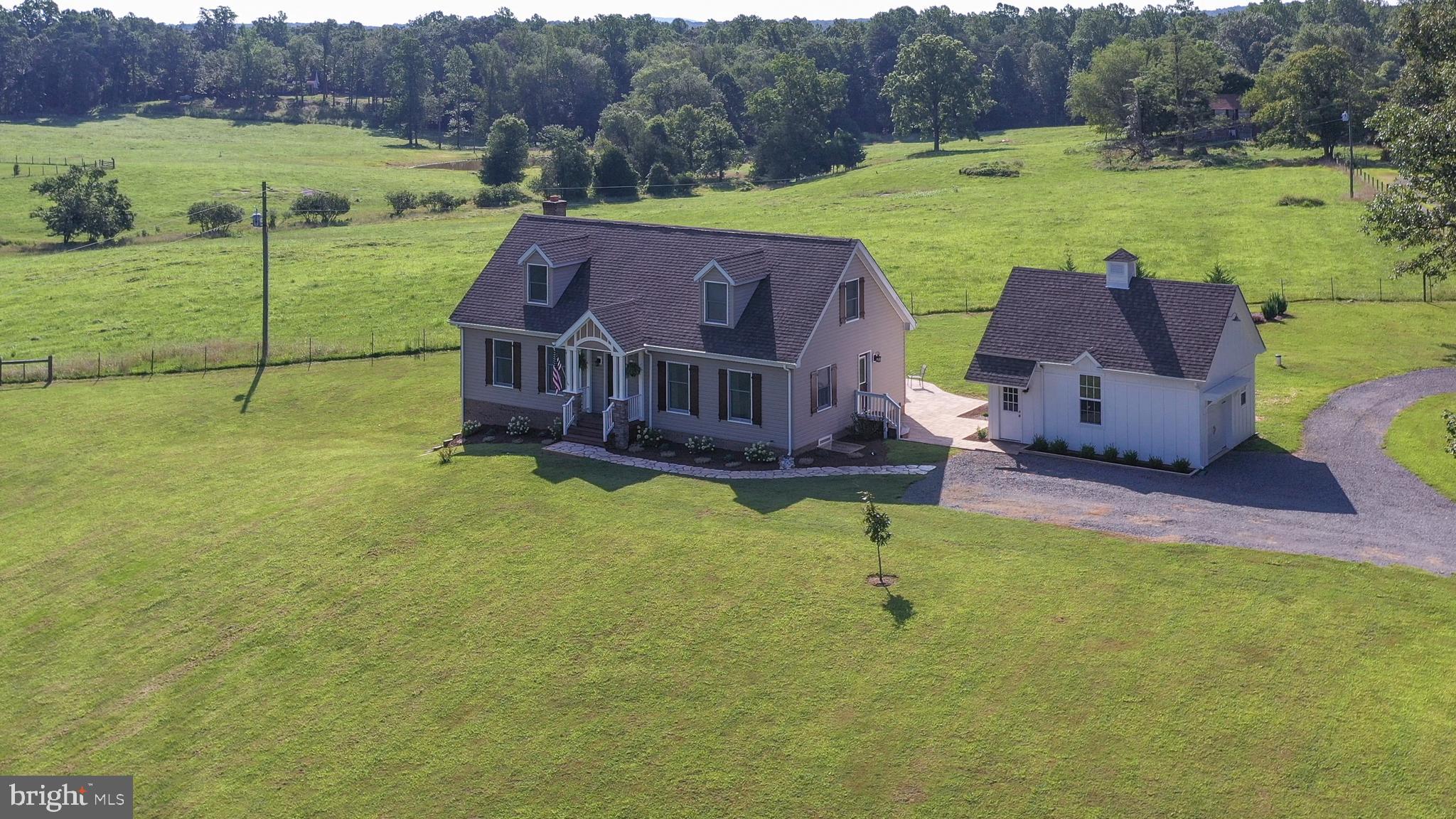 4 BR Cape Cod on Acreage