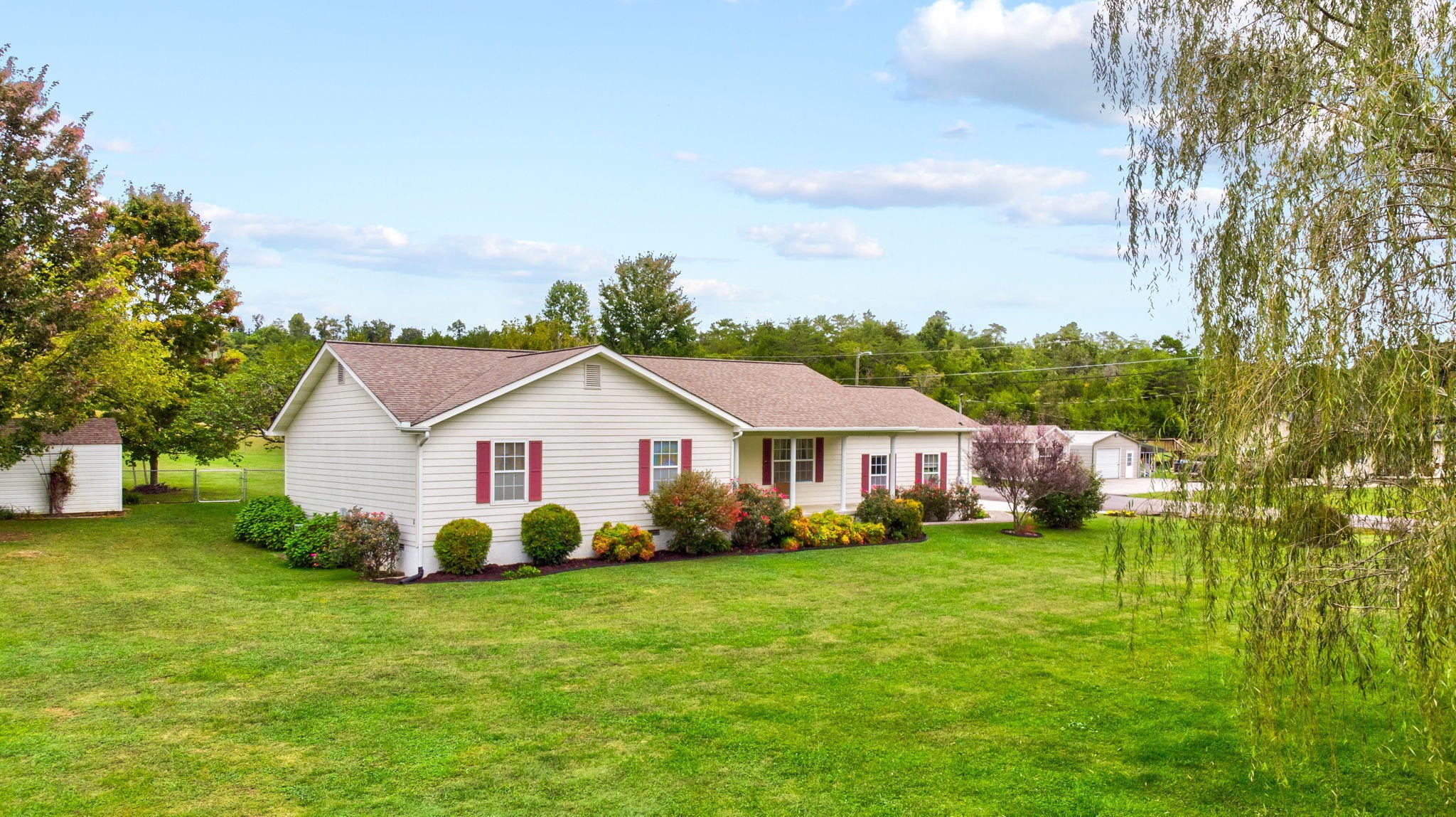 119 Walker Farm Road Maynardville, TN 37807 - Photo 4 of 40