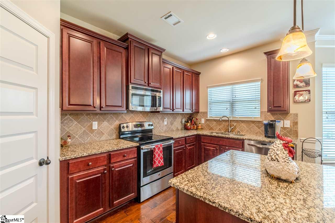 10 Howden Place Simpsonville, SC 29681 - Photo 12 of 36 Gallery Image 12