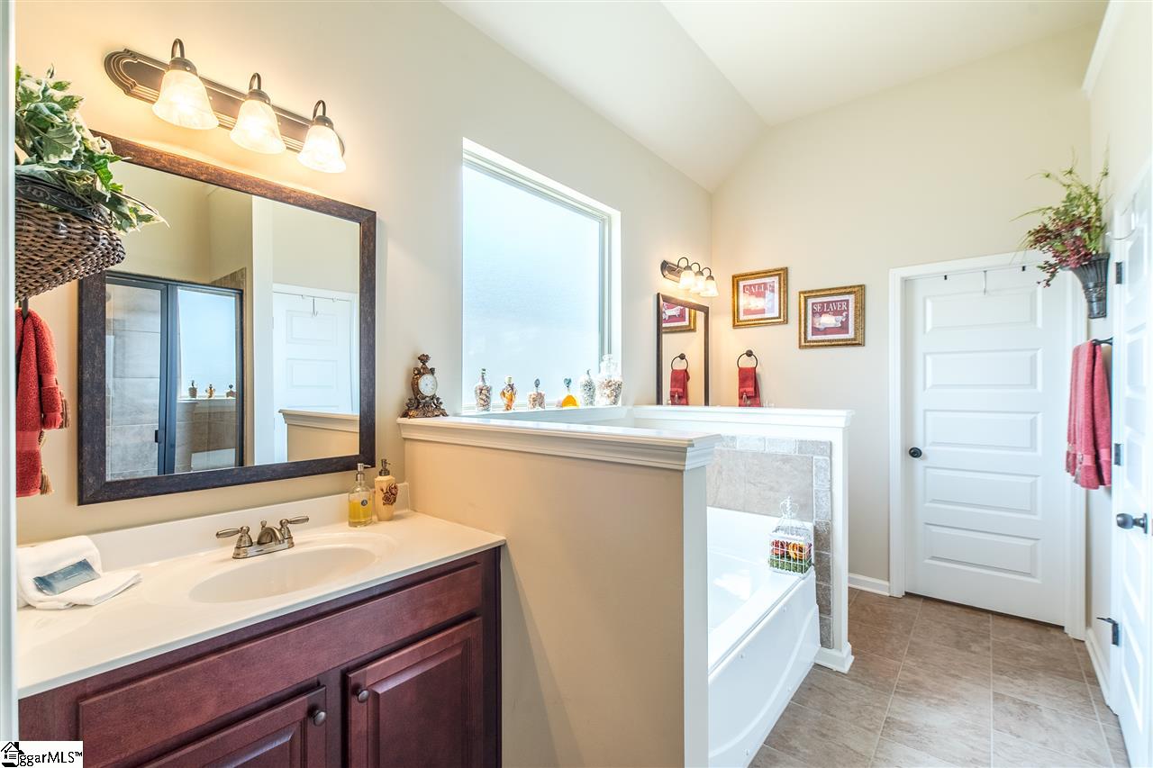 10 Howden Place Simpsonville, SC 29681 - Photo 19 of 36 Gallery Image 19