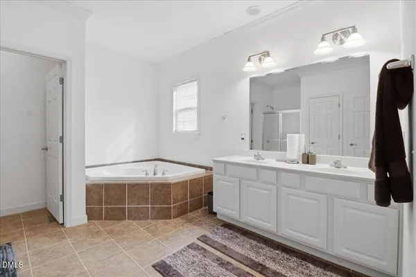 $299,000 | 302 Martin Luther King Jr Drive, Smithfield, NC 27577