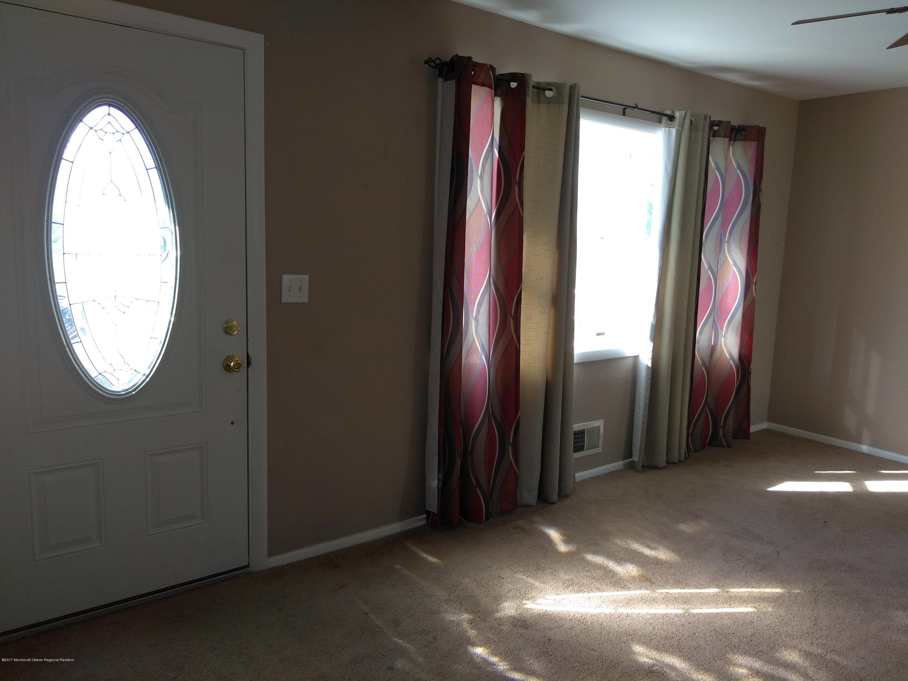 320 Stearman Road Brick, NJ 08723 - Photo 3 of 24 IMG_20171111_103231