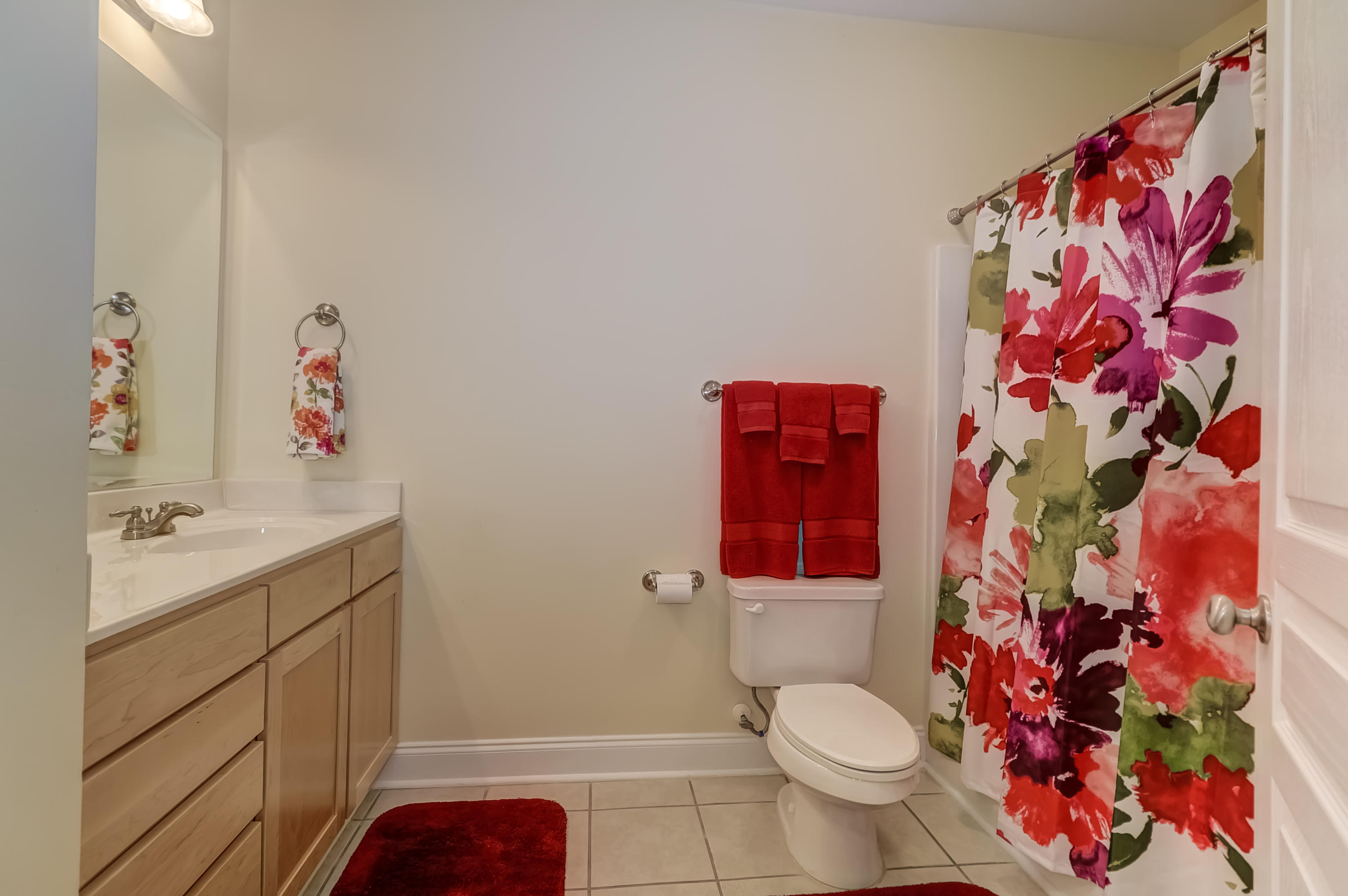 1920 Basildon Road, Unit 1920 Mount Pleasant, SC 29466 - Photo 27 of 39 Full Hall Bath