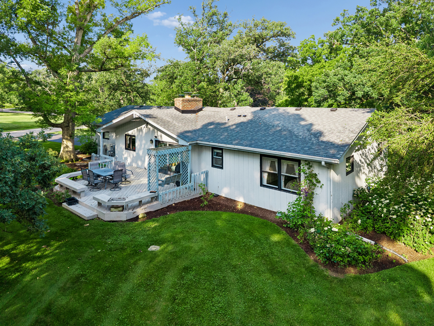 2824 South Red Barn Road Crystal Lake, IL 60012 - Photo 21 of 22 Gallery Image 21