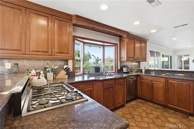 $6,800 | 28241 San Marcos, Mission Viejo, CA 92692