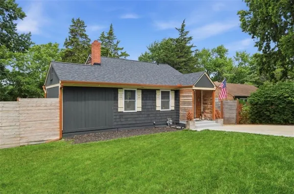 $349,000 | 8524 Riley Street, Overland Park, KS 66212
