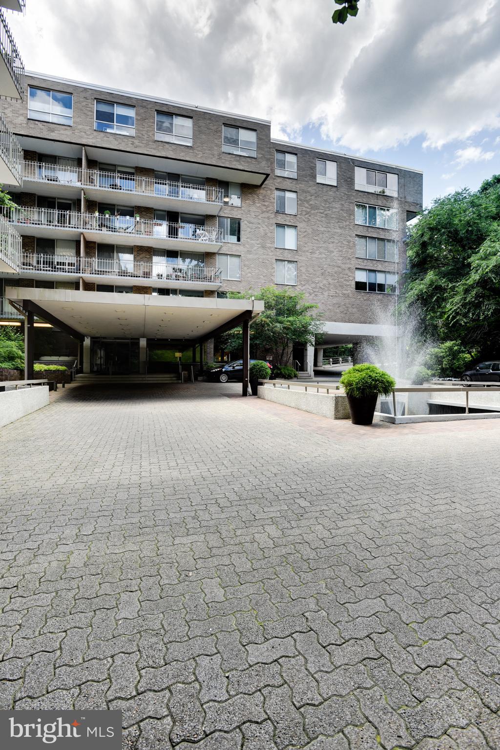 4100 Cathedral Avenue Northwest, Unit 512 Washington, DC 20016 - Photo 49 of 71