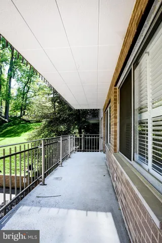 $399,000 | 4100 Cathedral Avenue Northwest, Unit 512, Washington, DC 20016