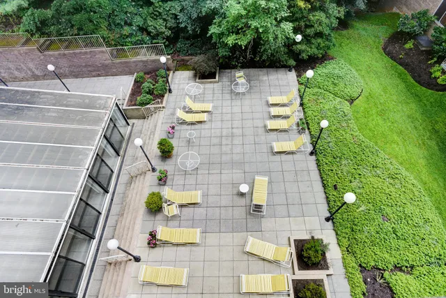 $399,000 | 4100 Cathedral Avenue Northwest, Unit 512, Washington, DC 20016