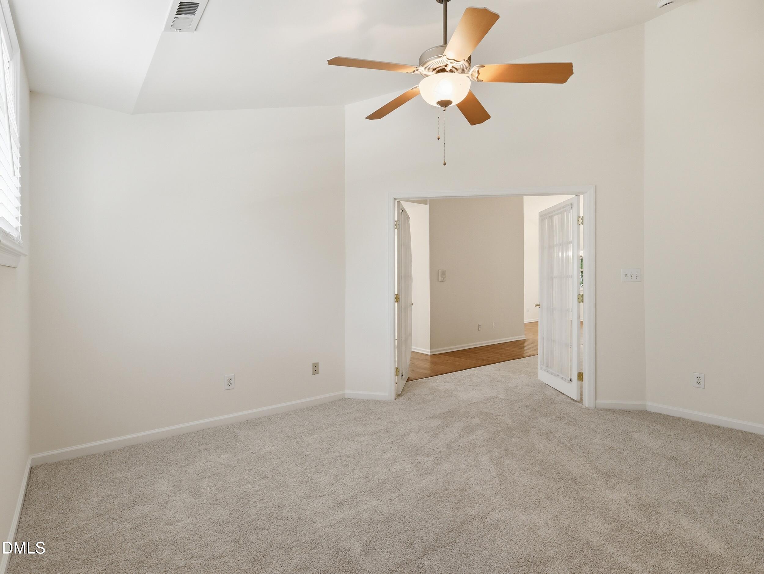 8311 Hempshire Place, Unit 204 Raleigh, NC 27613 - Photo 20 of 26 img_1084
