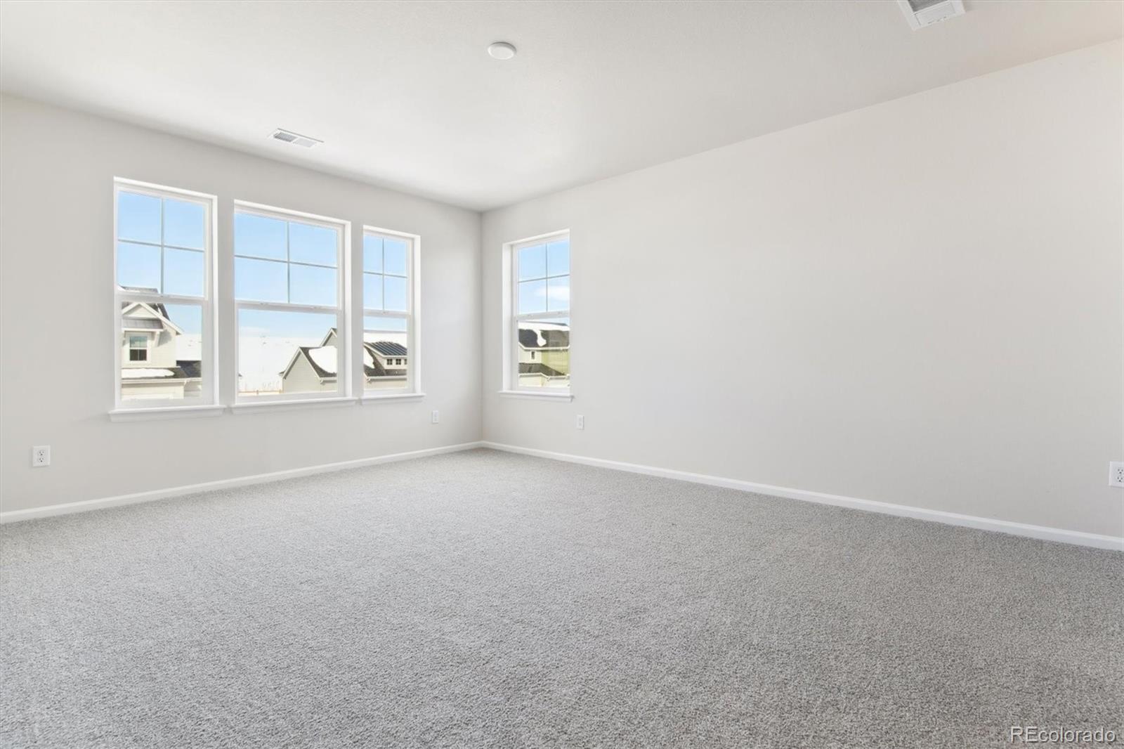 654 Penn Road Elizabeth, CO 80107 - Photo 12 of 30 Gallery Image 12