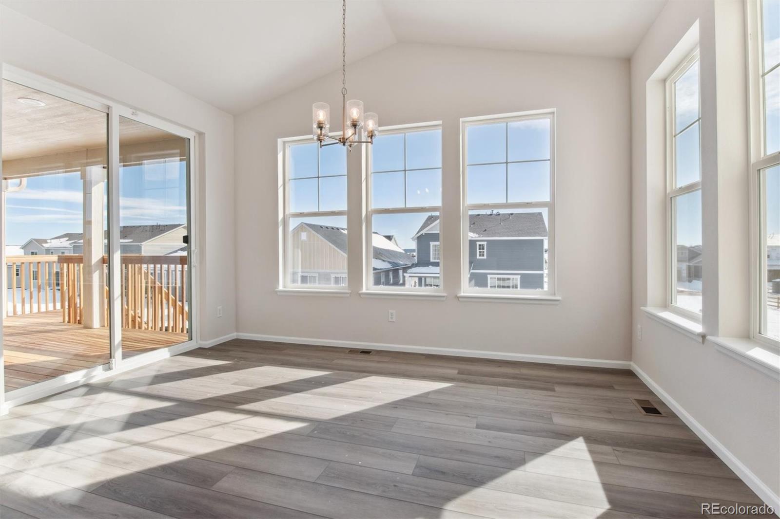 654 Penn Road Elizabeth, CO 80107 - Photo 6 of 30 Gallery Image 6