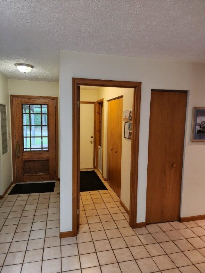 617 West Long Lake Road Traverse City, MI 49685 - Photo 12 of 30 1901332-11.JPG