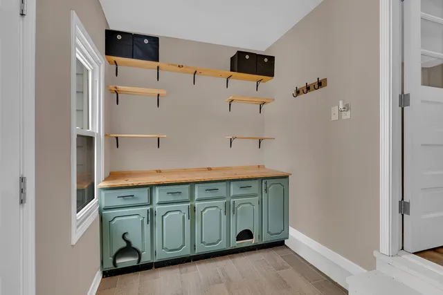 $259,900 | 1103 Plaza Drive, Joliet, IL 60435