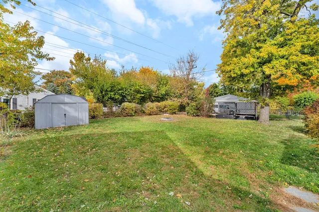 $259,900 | 1103 Plaza Drive, Joliet, IL 60435