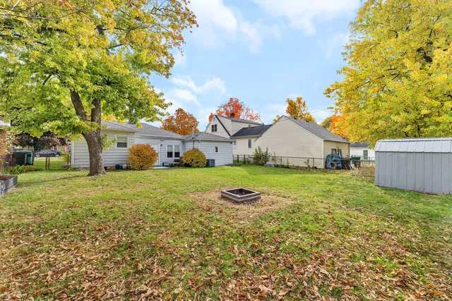 $259,900 | 1103 Plaza Drive, Joliet, IL 60435