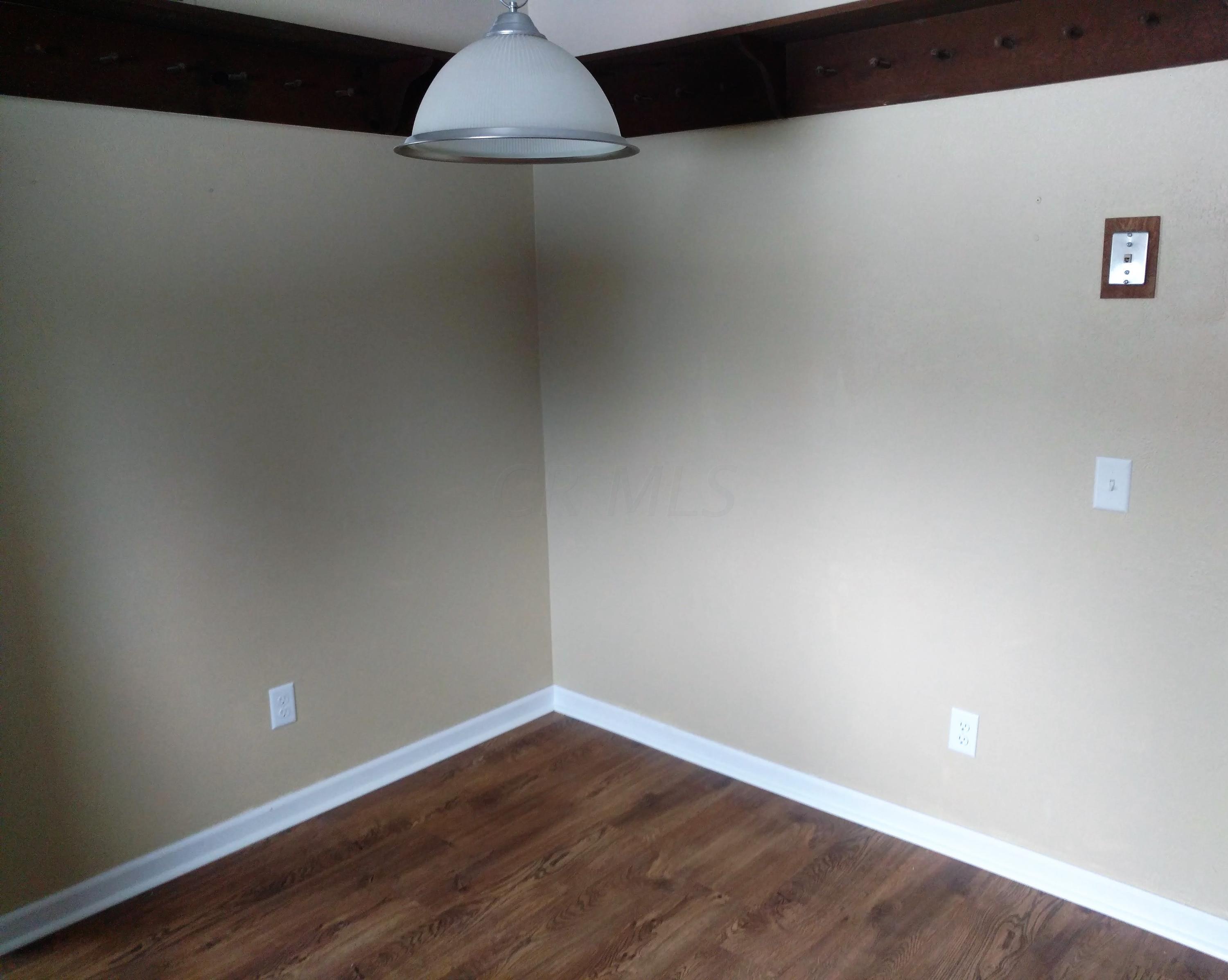 19 Marimont Road London, OH 43140 - Photo 7 of 19