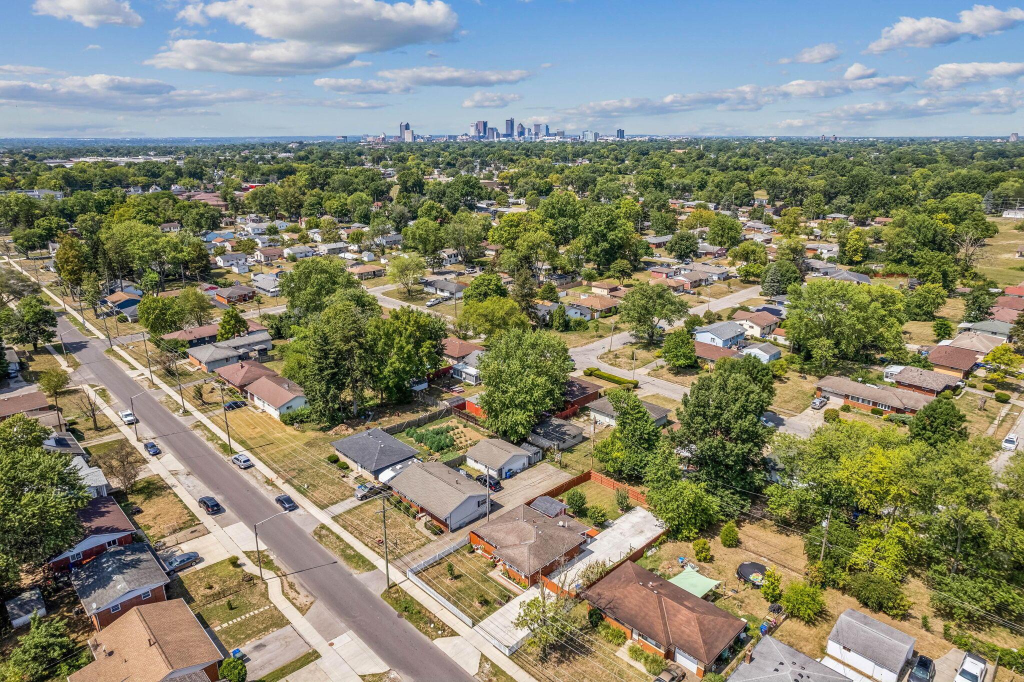 1360 Smith Road Columbus, OH 43207 - Photo 10 of 51 Aerial View 4