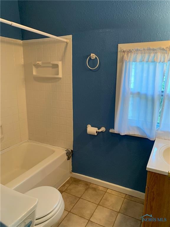 1636 Cass Road Maumee, OH 43537 - Photo 18 of 27 Gallery Image 18