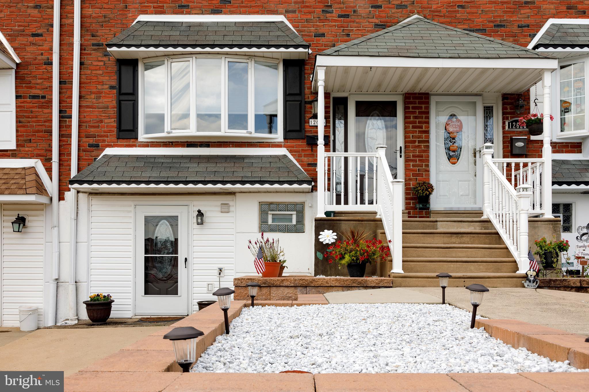 12626 Chilton Road Philadelphia, PA 19154 - Photo 3 of 60 Front Exterior