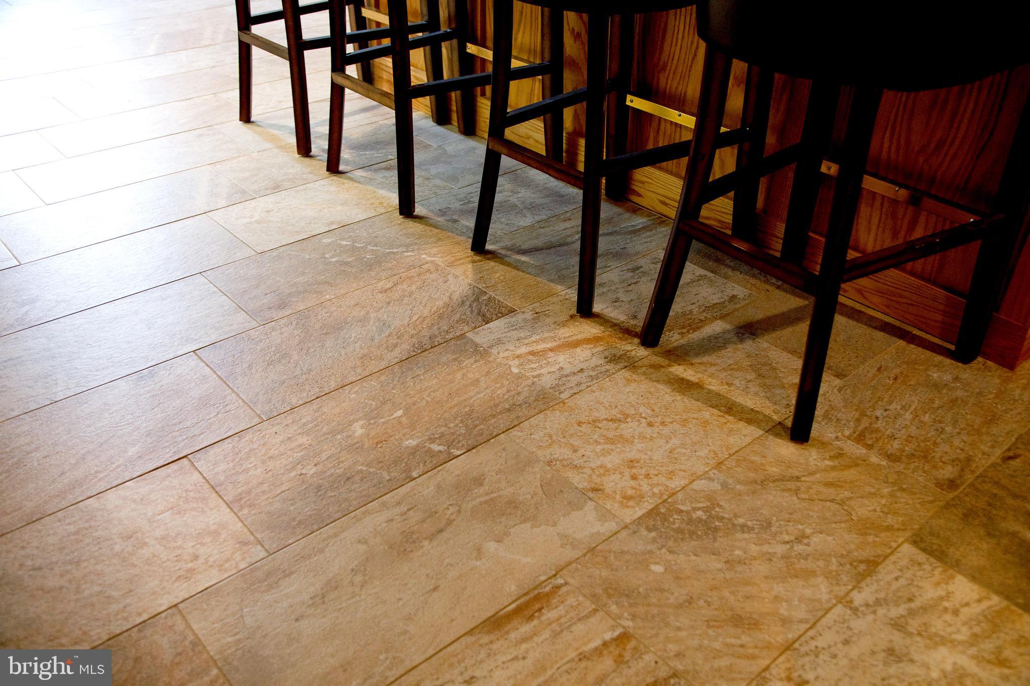 12626 Chilton Road Philadelphia, PA 19154 - Photo 27 of 60 Lower Level Flooring