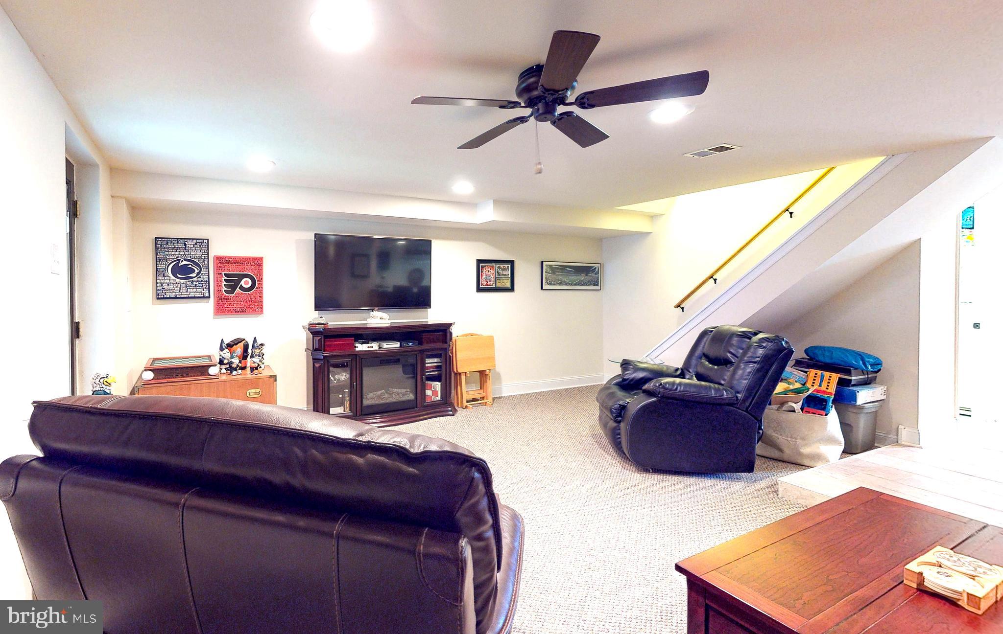 12626 Chilton Road Philadelphia, PA 19154 - Photo 28 of 60 Lower Level - Fully Finished Basement