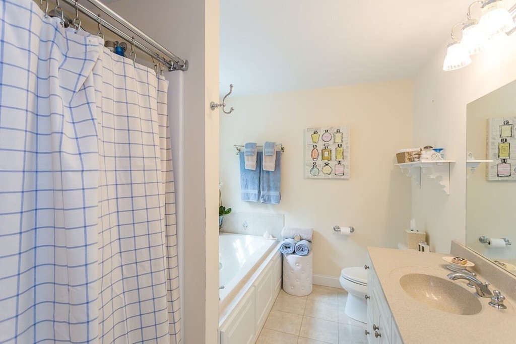 3 Devonshire Road Amesbury, MA 01913 - Photo 24 of 27