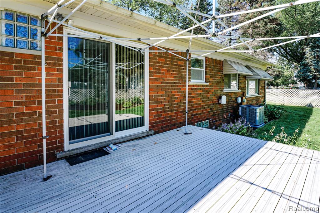 11366 Chicago Road Warren, MI 48093 - Photo 42 of 49