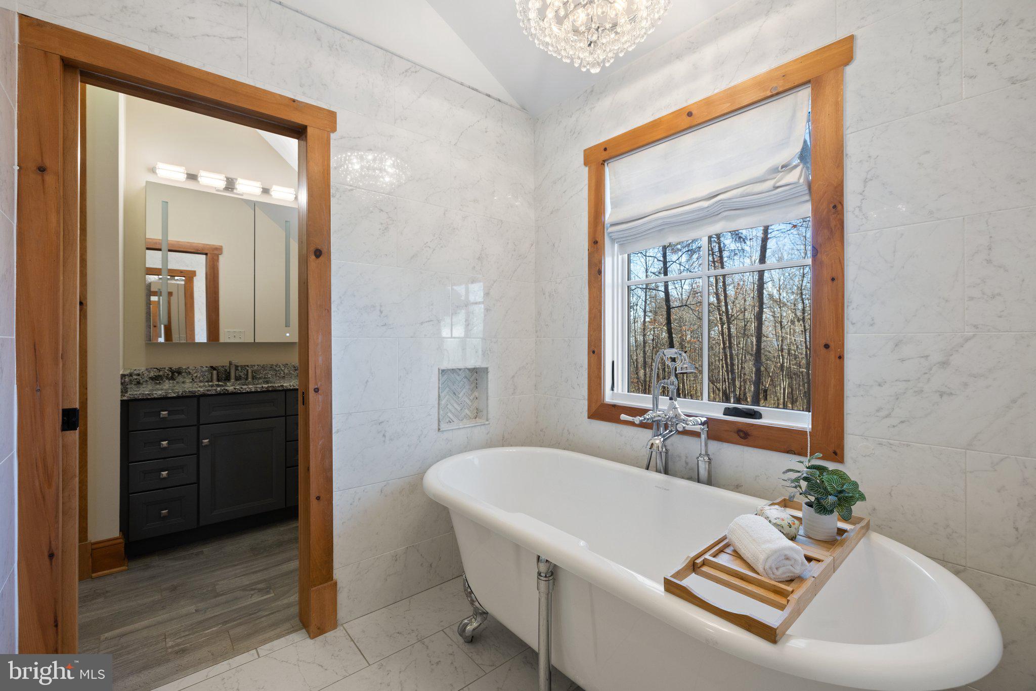 6416 Weadon Ridge Lane Marshall, VA 20115 - Photo 60 of 92 Shared Tub & Shower Open to Bedroom 3 Half Bath