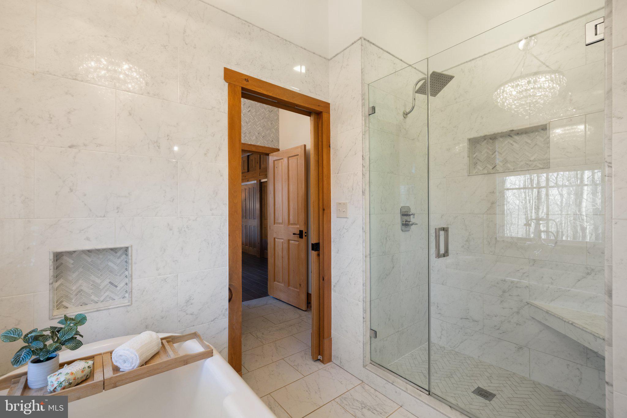 6416 Weadon Ridge Lane Marshall, VA 20115 - Photo 62 of 92 Shared Tub & Shower Open to Bedroom 2 Half Bath