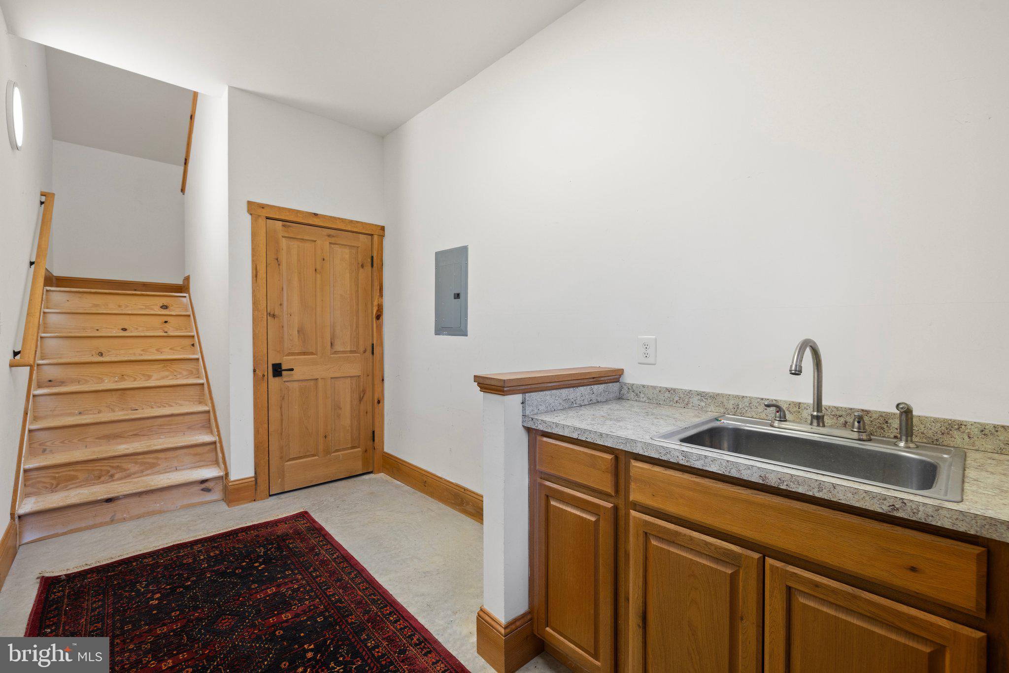 6416 Weadon Ridge Lane Marshall, VA 20115 - Photo 83 of 92 Detached Garage Entry with Sink