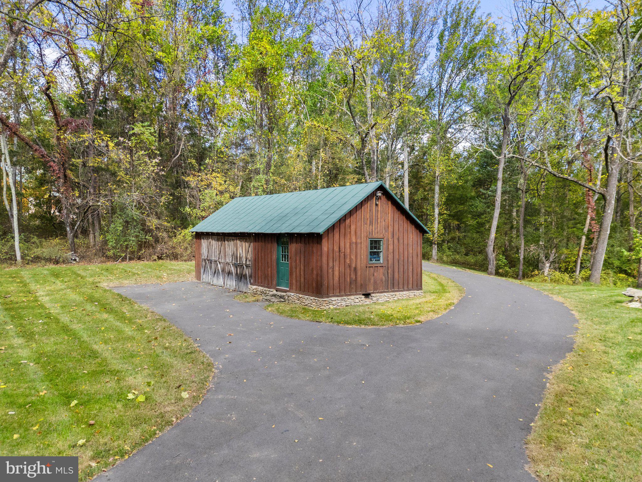 6416 Weadon Ridge Lane Marshall, VA 20115 - Photo 89 of 92 Renovated Outbuilding on Property