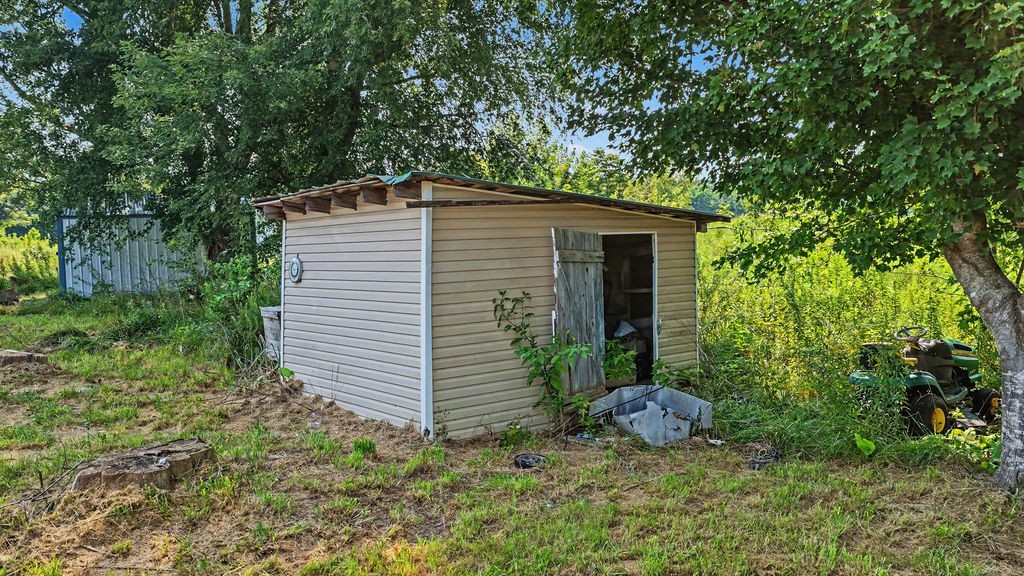27 Clark School Road Clarkson, KY 42726 - Photo 4 of 18 Gallery Image 4
