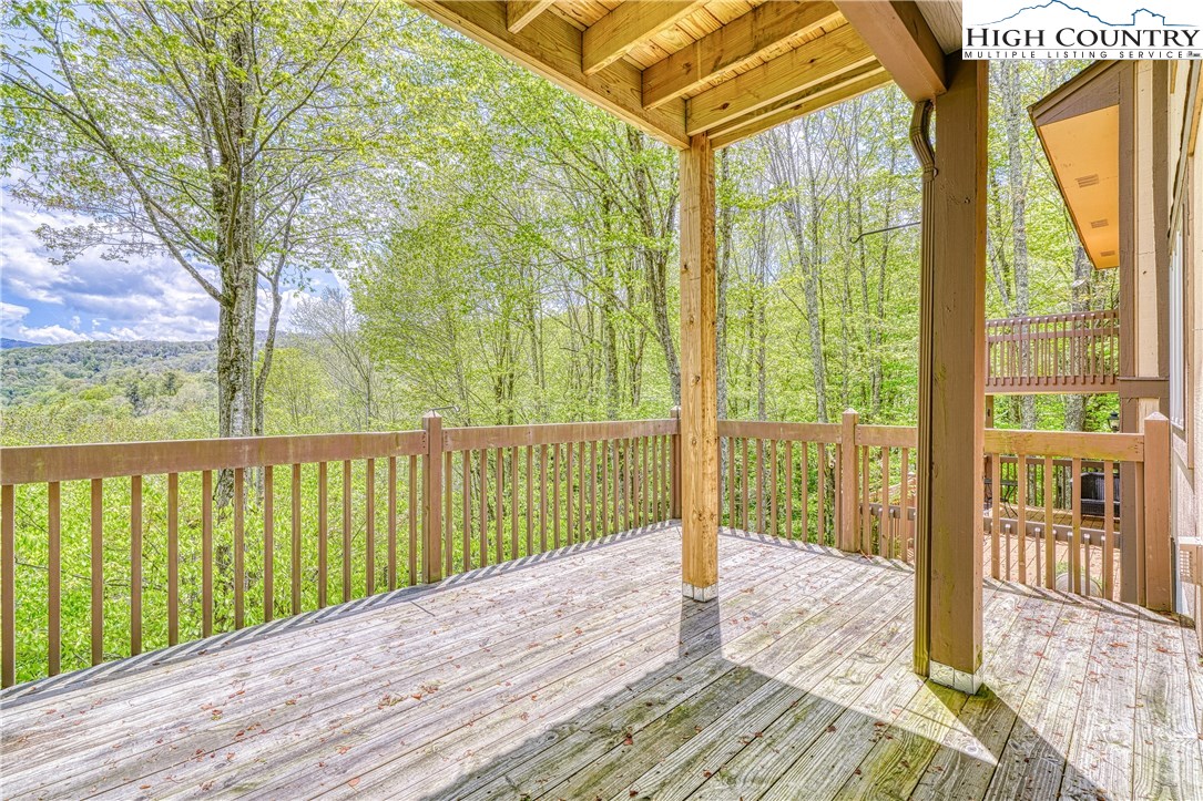250 Ridgeview Road, Unit 42 Sugar Mountain, NC 28604 - Photo 5 of 39 Gallery Image 5