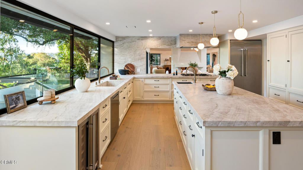 9617 Oak Pass Road Beverly Hills, CA 90210 - Photo 14 of 75 9617OakPassRoad-mls-32