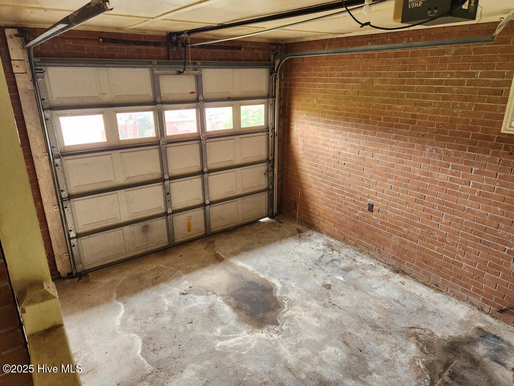 1420 Tyner Road Williamston, NC 27892 - Photo 12 of 17 17 GARAGE