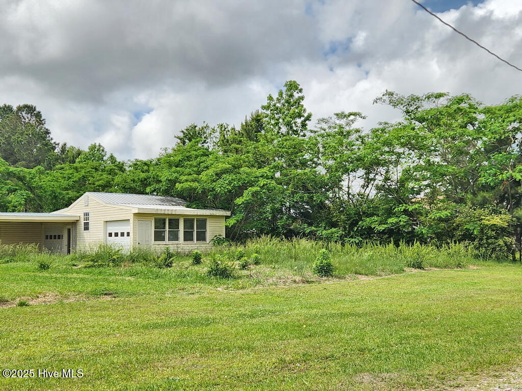 1420 Tyner Road Williamston, NC 27892 - Photo 4 of 17 8 BACKYARD