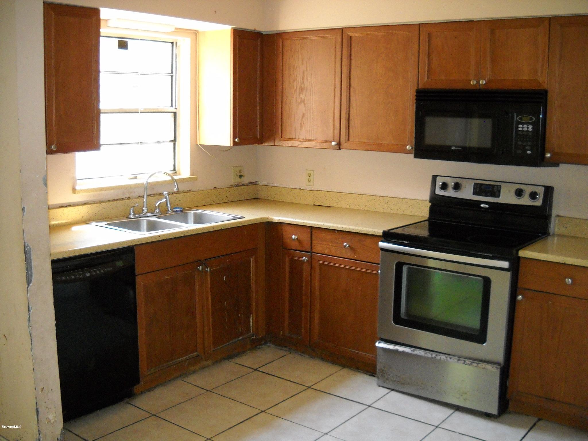 980 Santa Rosa Drive Rockledge, FL 32955 - Photo 2 of 15 Kitchen view