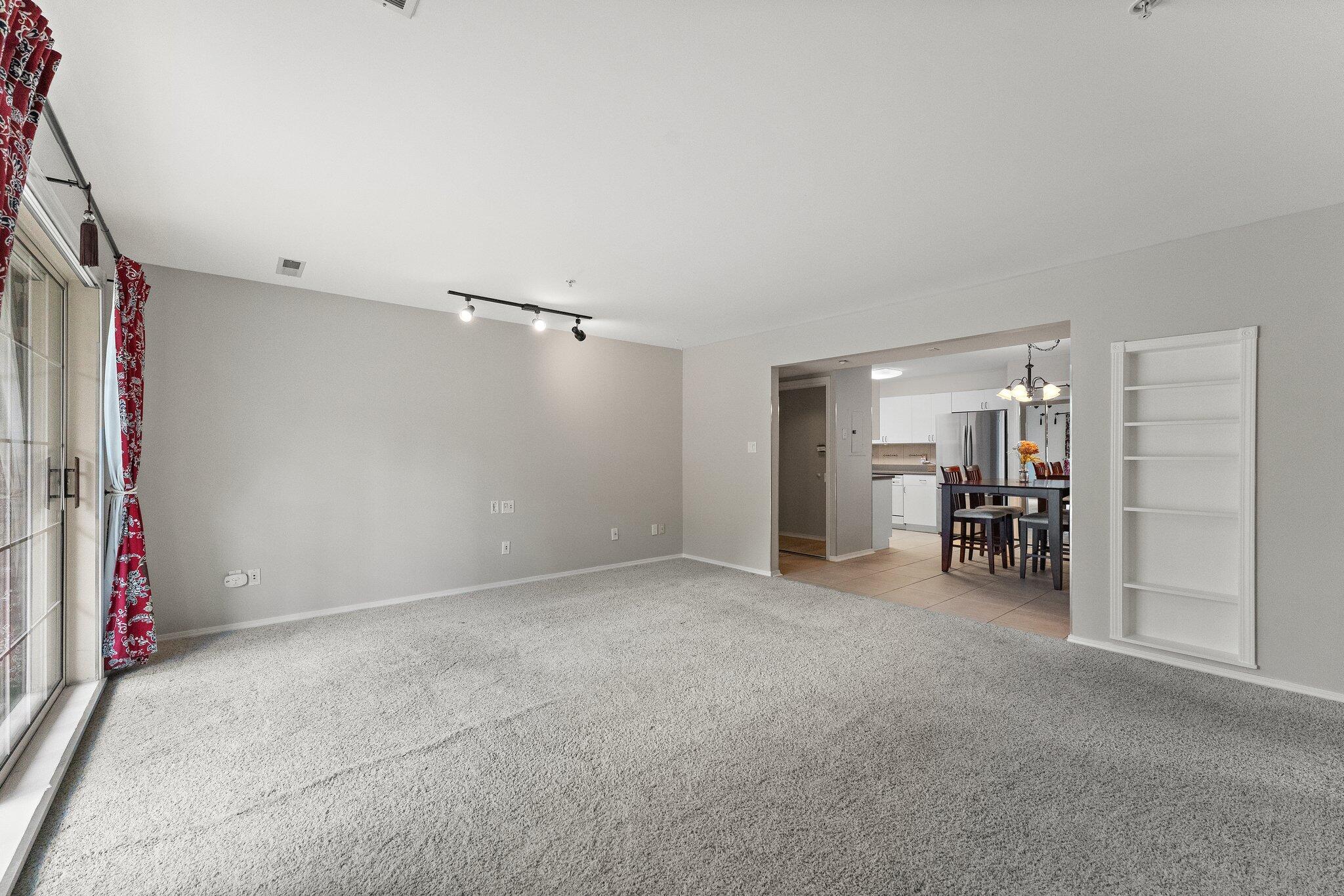 400 Sturdy Road, Unit 2A Valparaiso, IN 46383 - Photo 11 of 18 2048x1365