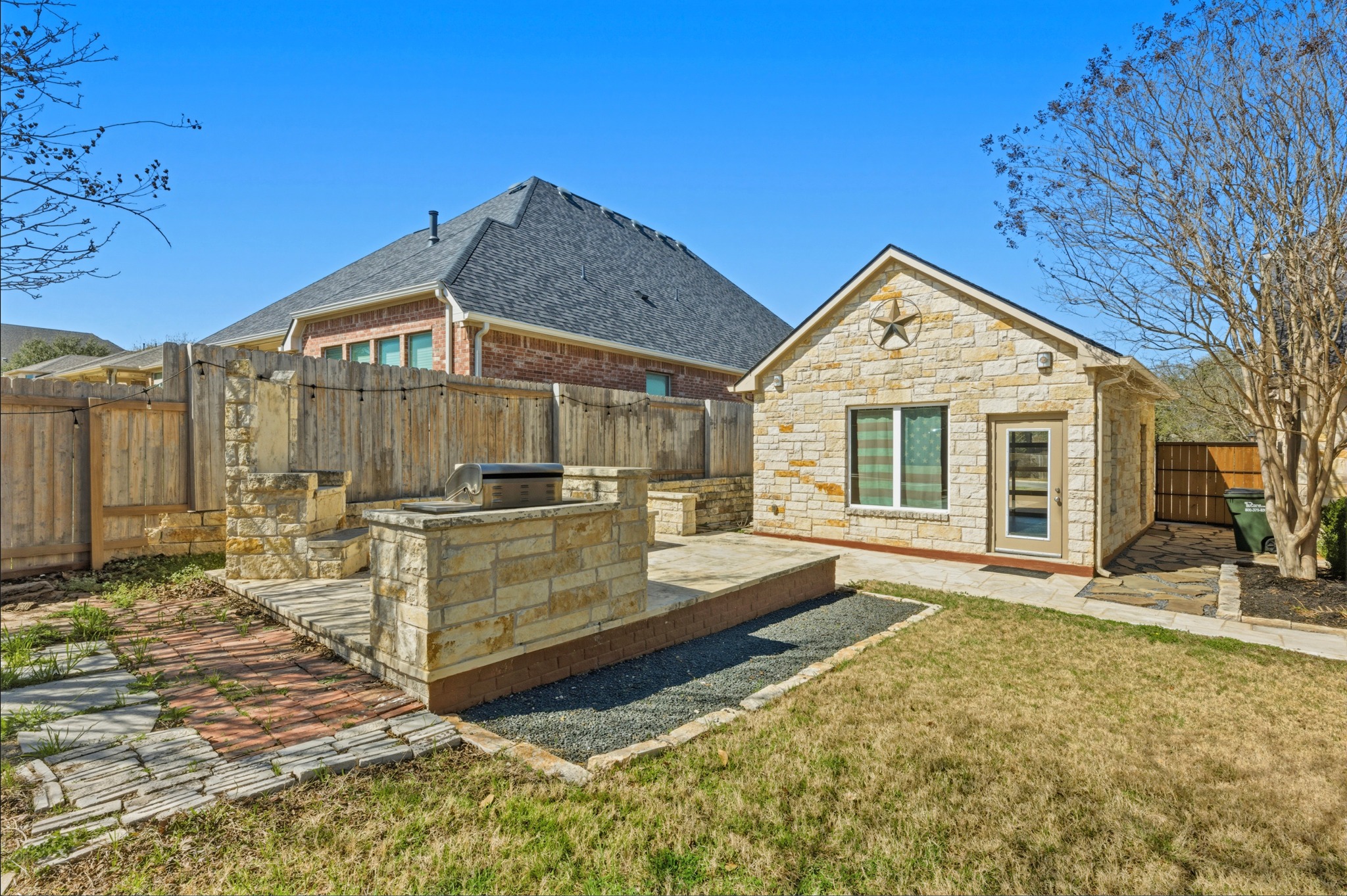 1023 Grassy Field Road Austin, TX 78737 - Photo 5 of 39 480 sq.ft detached flex space.