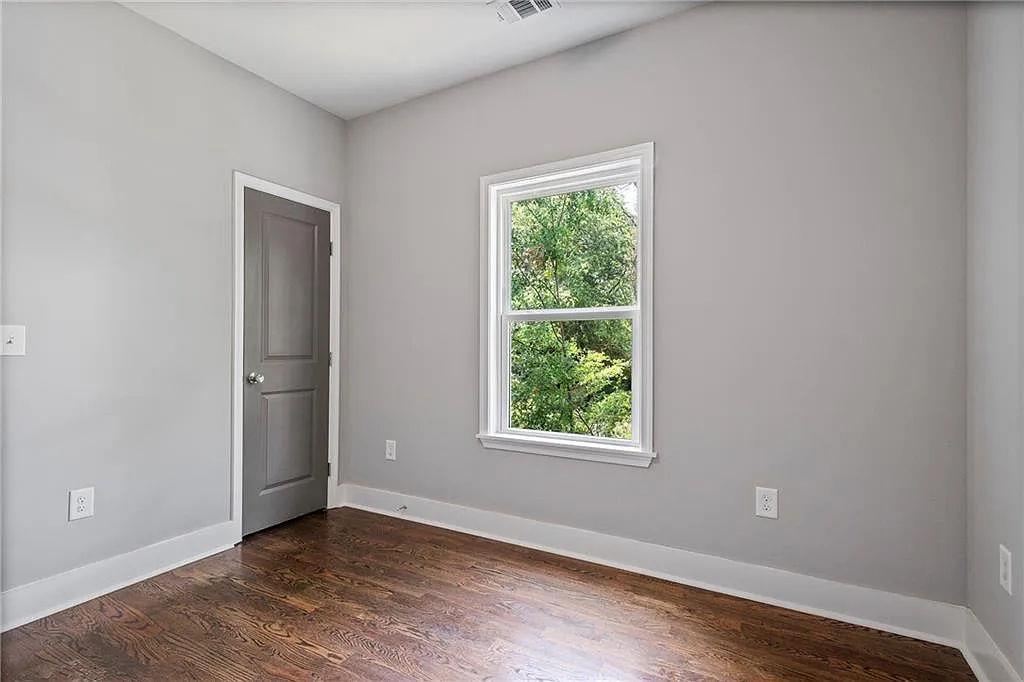 1005 Birch Street Southwest Atlanta, GA 30310 - Photo 20 of 23