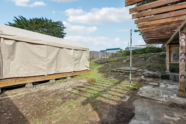 $879,000 | 483 Heathcliff Drive, Pacifica, CA 94044