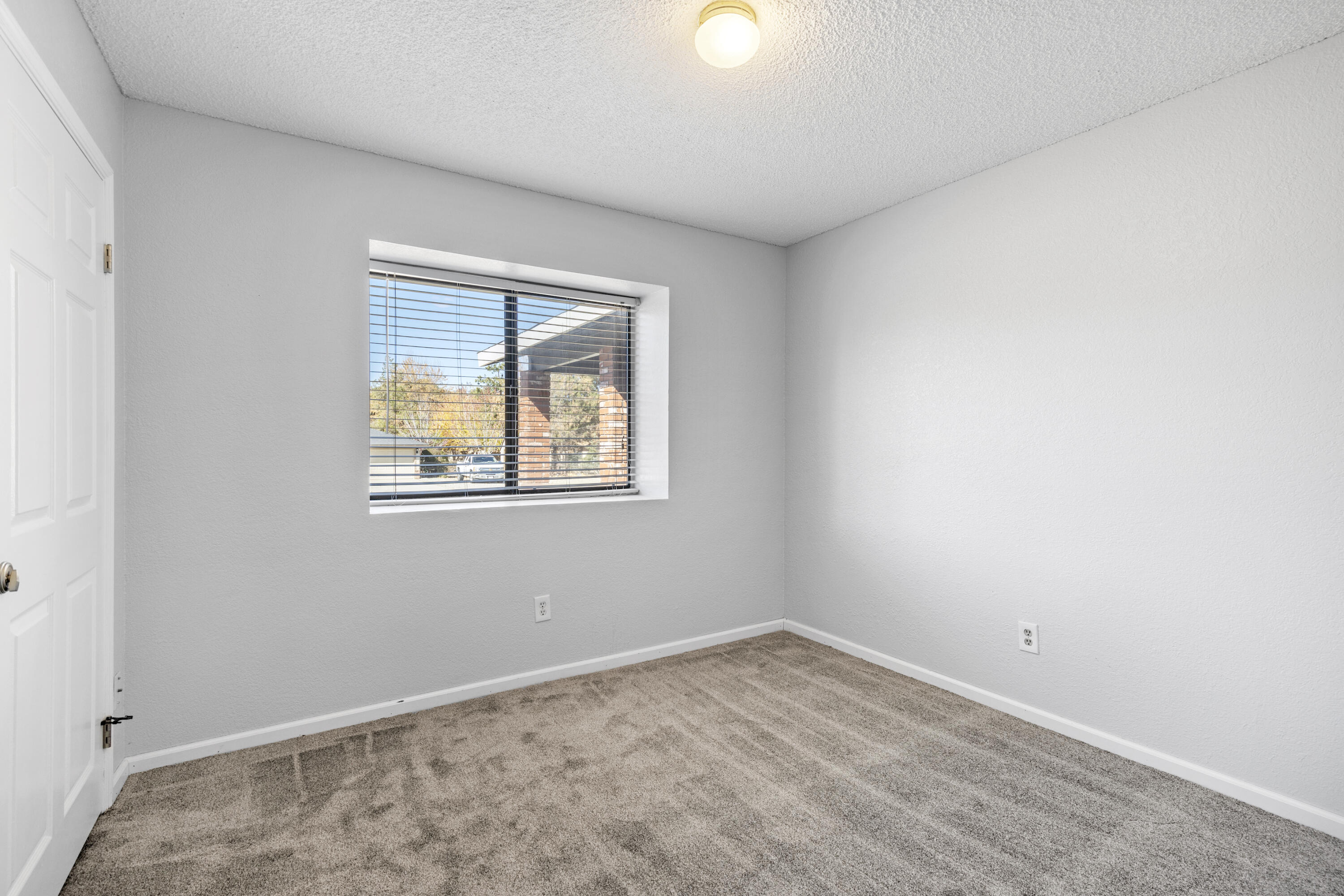 29360 Fawn Way Tehachapi, CA 93561 - Photo 7 of 19 A56A7192
